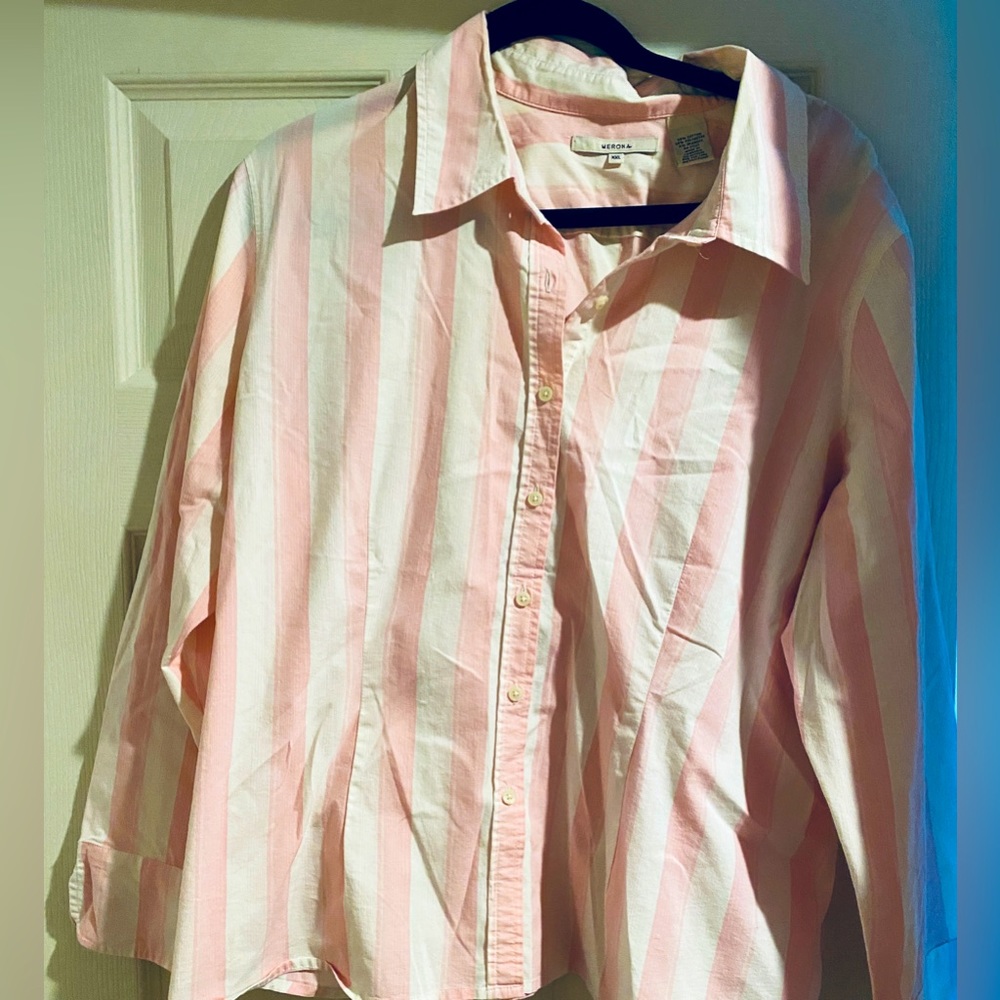 Merona Womens XXL pink and white stripped button up blouse